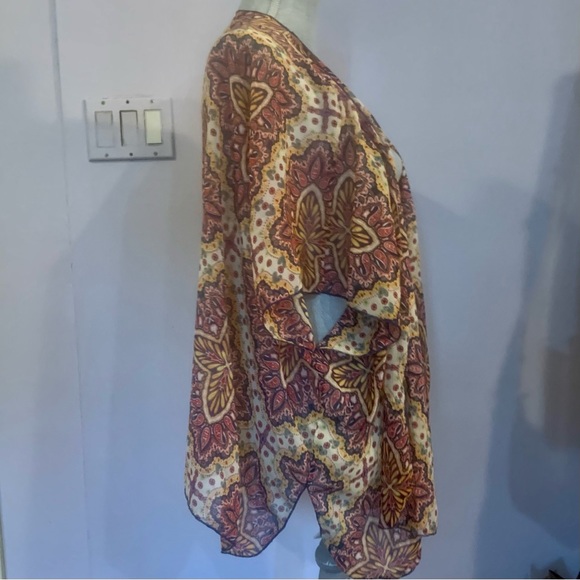 Band Of Gypsies Kimono - Picture 3 of 7